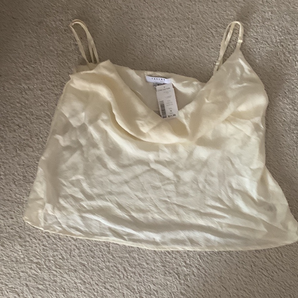Camis & tanks